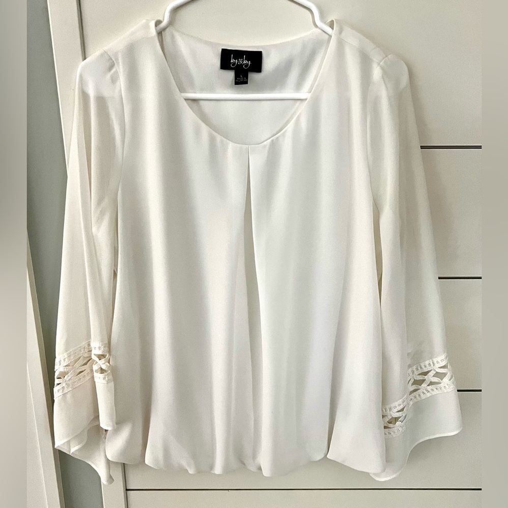 Women’s Ivory Tunic Blouse